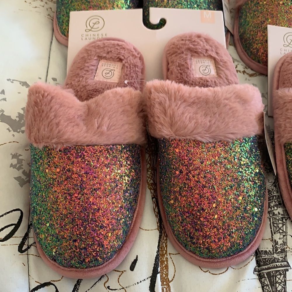 🆕 Dirty Laundry pink glitter slippers 11-12